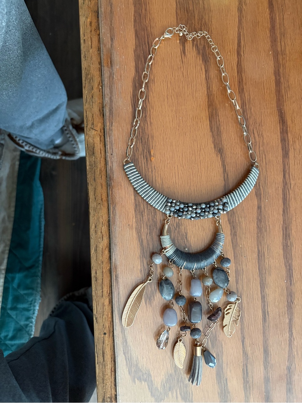 Statement necklace 13 1/4 inches